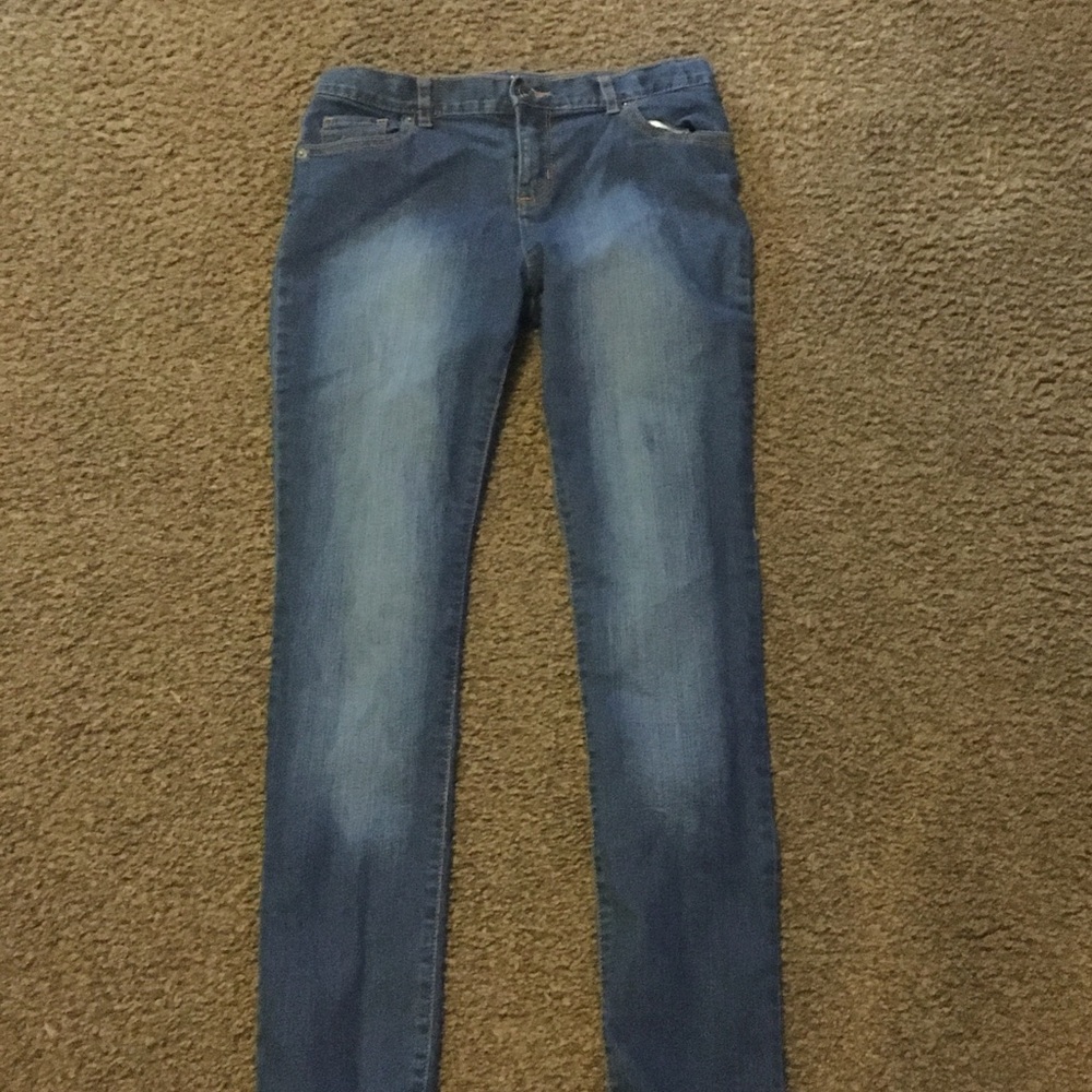Clothes - Picture 4 of 16